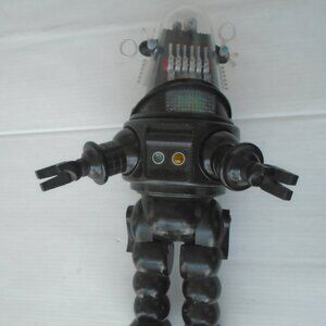 Forbidden Planet Robbie the Robot Lights and Sound No Walking
